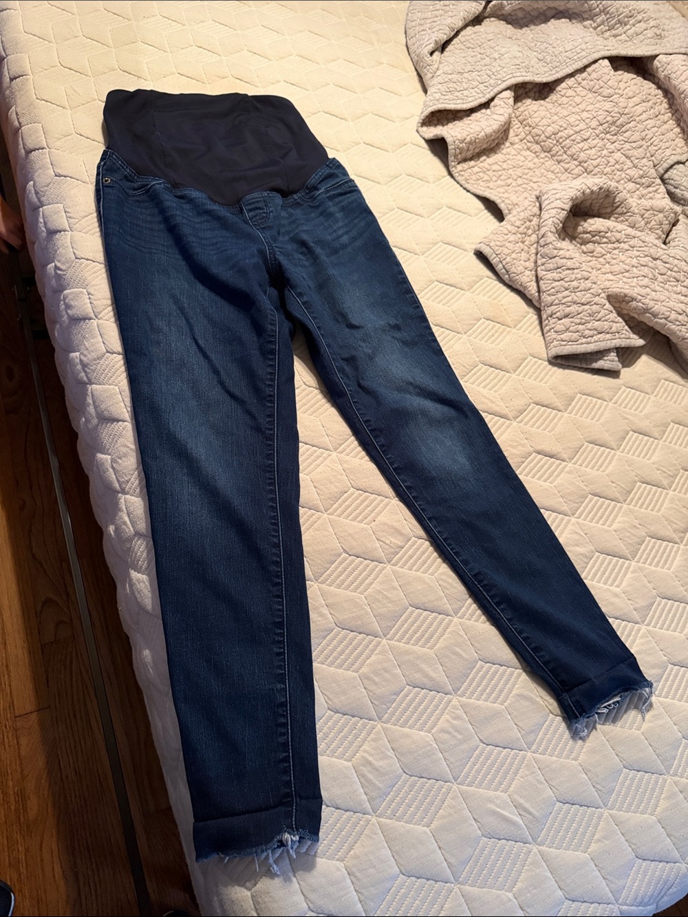 Isabel Maternity by Ingrid & Isabel Women's Skinny Jeans - Navy Blue
